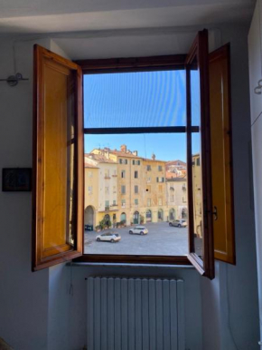 LuccaStay Anfiteatro Lucca